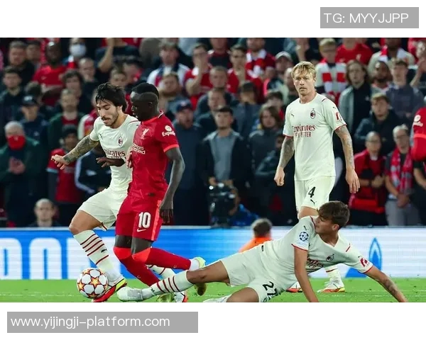 德甲激战：巴黎圣日耳曼逆转AC米兰上演惊天大逆转引发全场狂欢