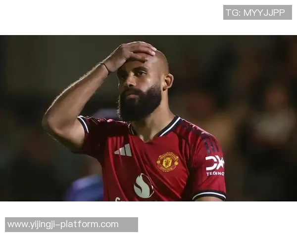 足总杯精彩对决那不勒斯轻取曼联红牌事件引发全场热议